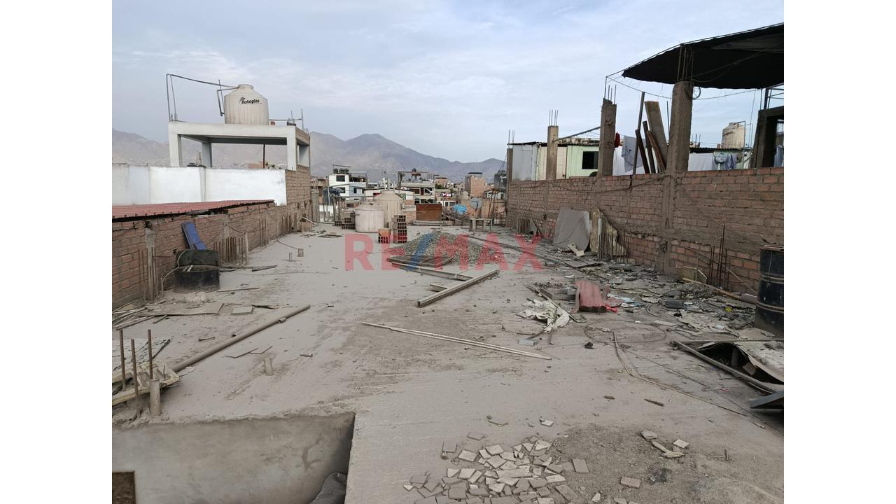 Terreno en Los Olivos
