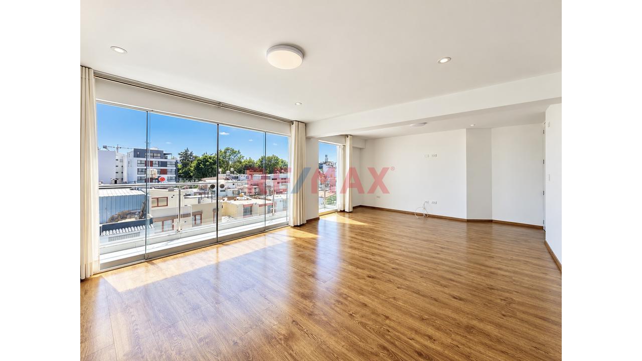 Departamento En Alquiler En Tahuaycani Cerca A Parque – Sachaca | 130 M² - 2