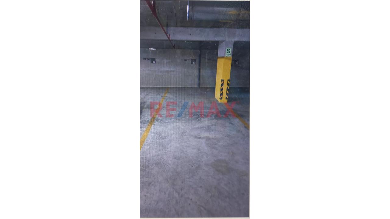 Estacionamiento Doble Lineal En Venta — Miraflores — foto 2