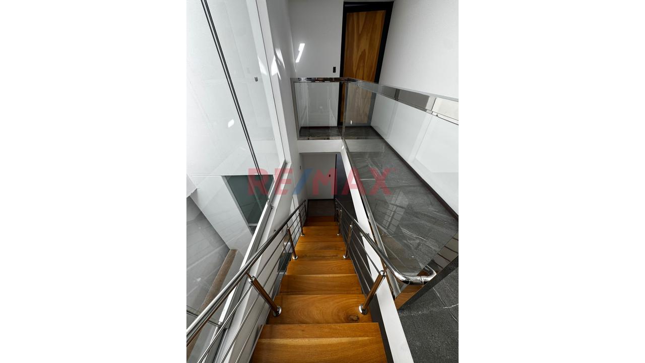 🏢 Se Vende Departamento Triplex De Estreno En Cayma - 13