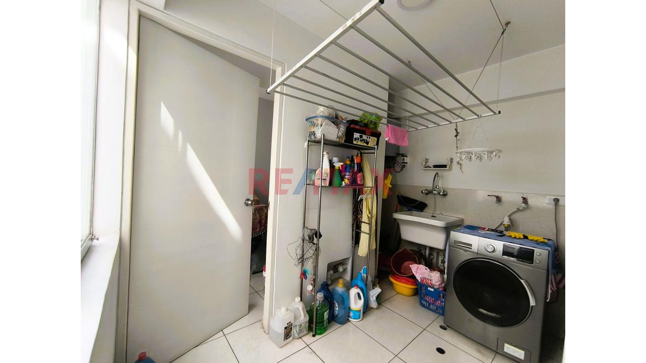 Venta De Departamento De 121M2 Con Cochera En El Remanso - La Molina — foto 13