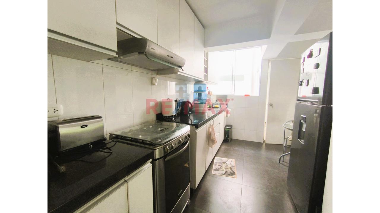 Venta De Departamento De 121M2 Con Cochera En El Remanso - La Molina — foto 5