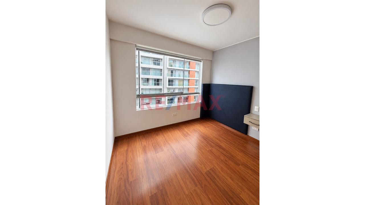 Exclusivo Triplex En Venta En San Isidro - Amplios Espacios Y Excelente Distrubución Y Ubicación — foto 11