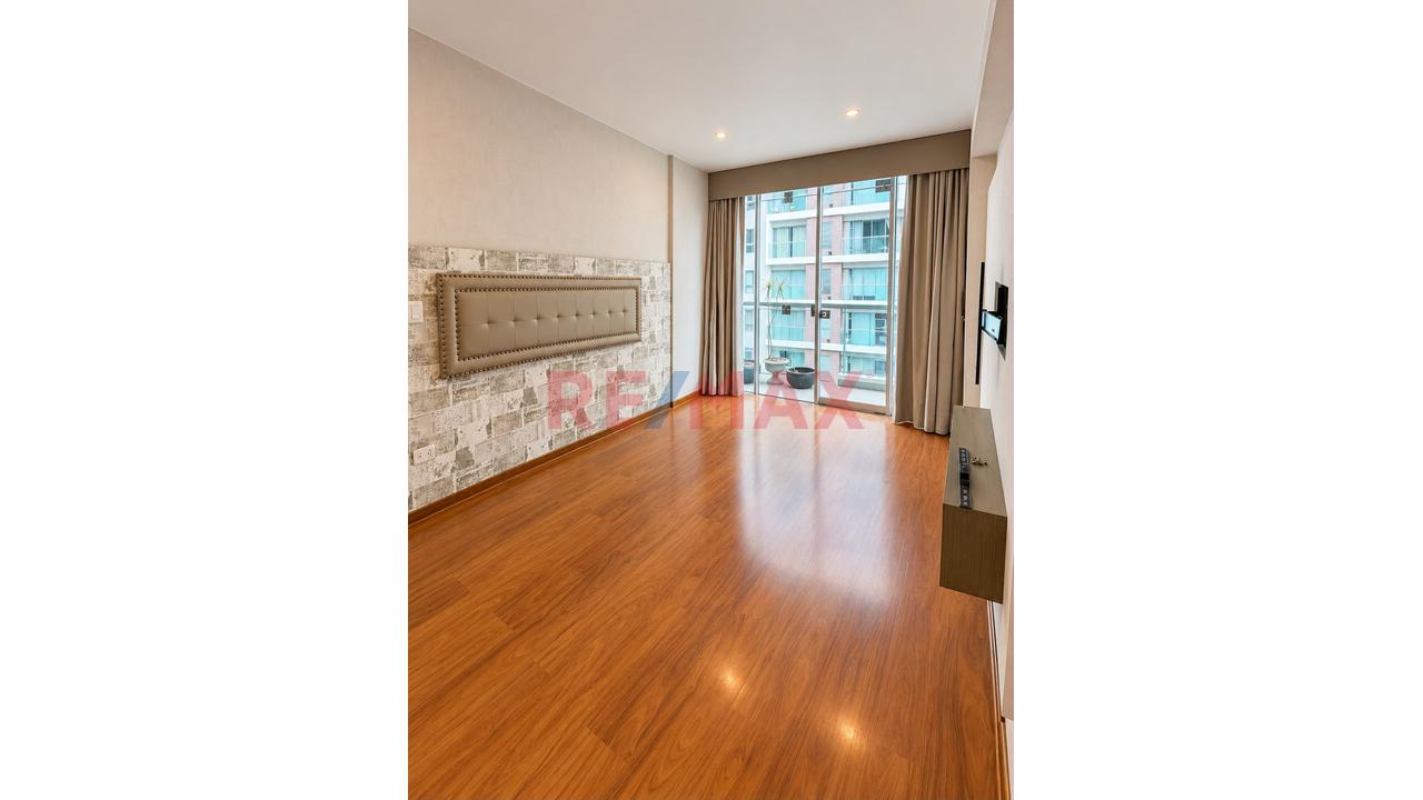 Exclusivo Triplex En Venta En San Isidro - Amplios Espacios Y Excelente Distrubución Y Ubicación — foto 6