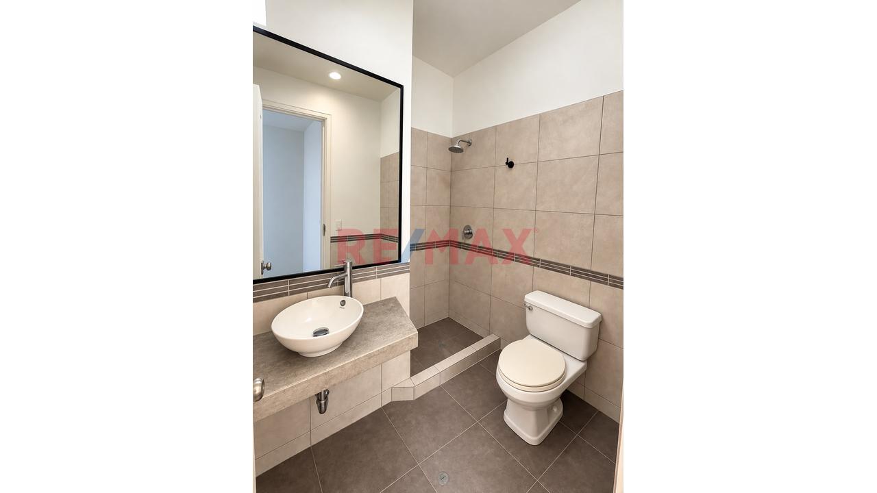 Exclusivo Triplex En Venta En San Isidro - Amplios Espacios Y Excelente Distrubución Y Ubicación — foto 14