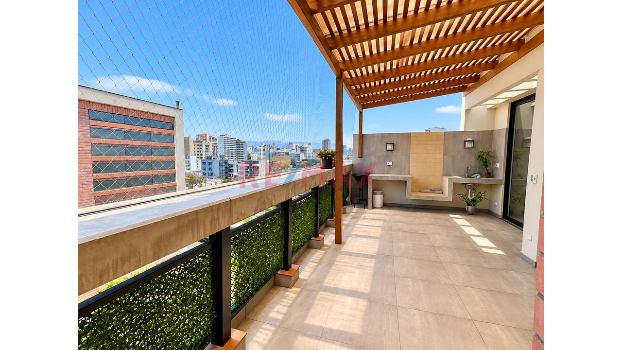 Venta De Dúplex En Lince – Límite Con San Isidro | 3 Habitaciones + Terraza + 2 Estacionamientos - 17