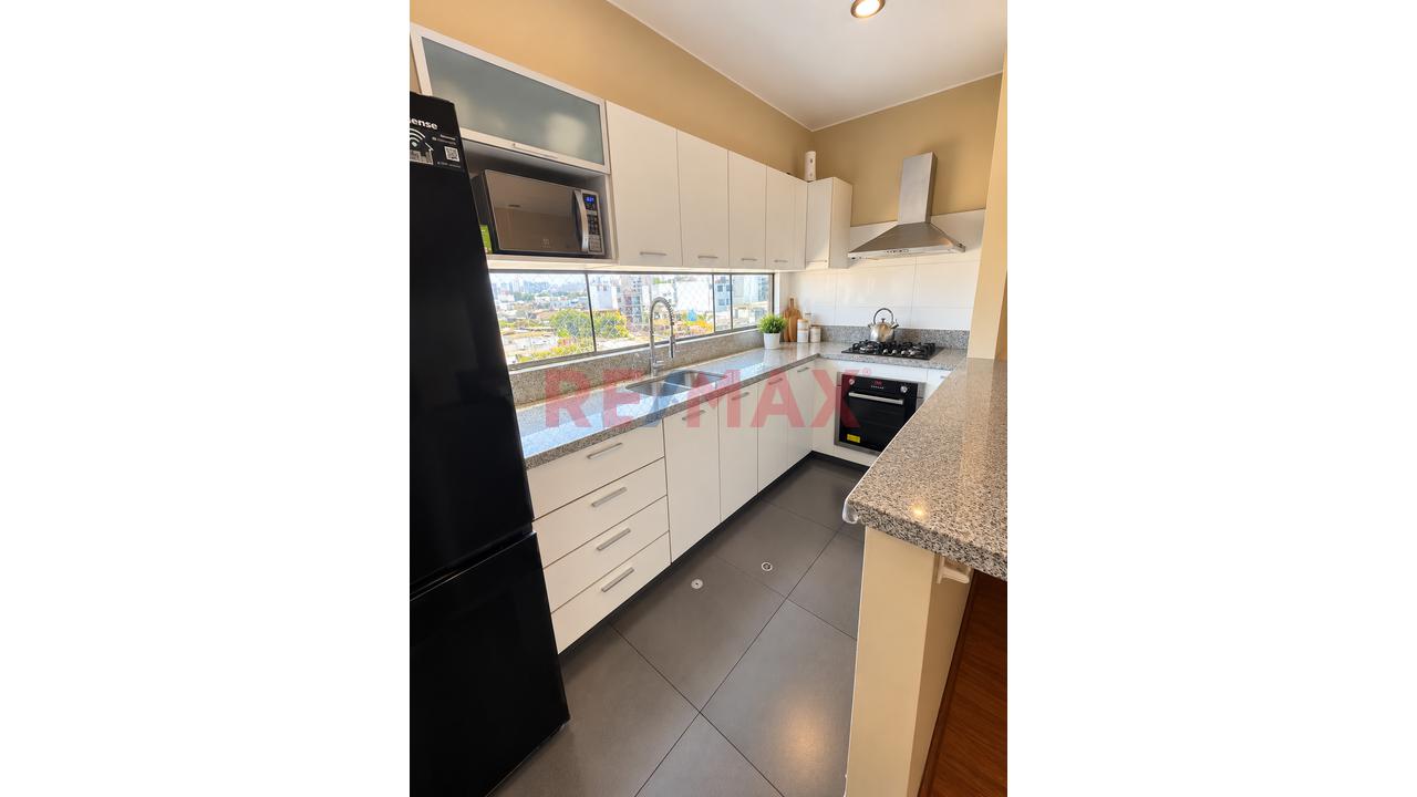 Venta De Dúplex En Lince – Límite Con San Isidro | 3 Habitaciones + Terraza + 2 Estacionamientos — foto 8