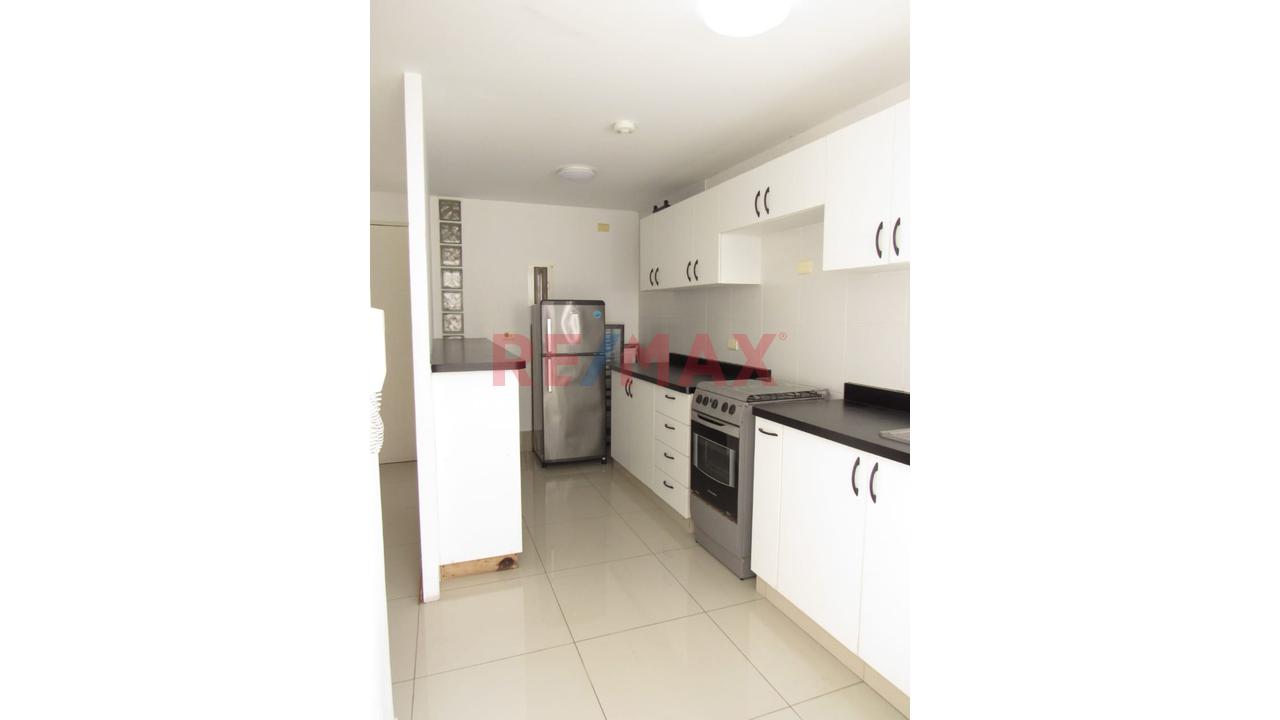 🏡 ¡Listo Para Mudarte! Vive En Barranco Con Patio Y Cochera — foto 6
