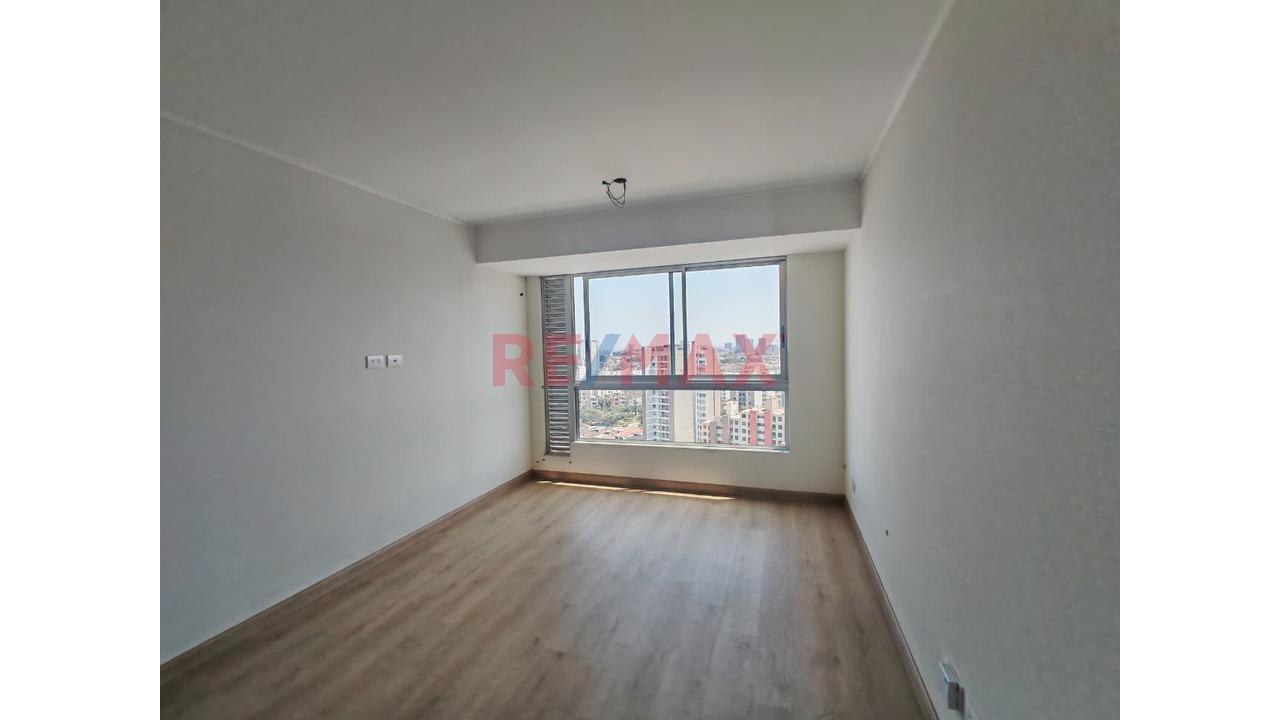 Departamento En Venta En Pueblo Libre De 03 Dormitorios Con Vista Panorámica Desde El Piso 20 — foto 2