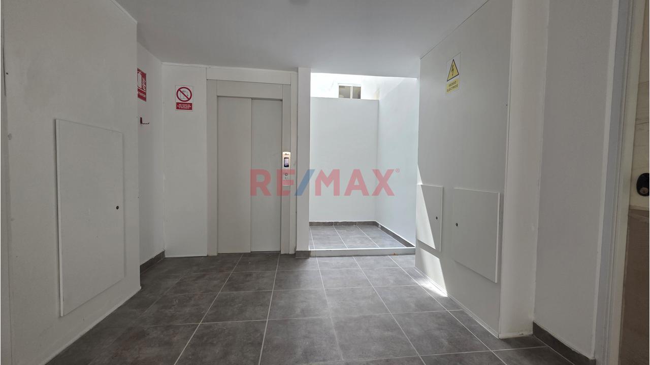 Se Alquila Departamento De Estreno 1Er Piso Resid. El Jockey — foto 10