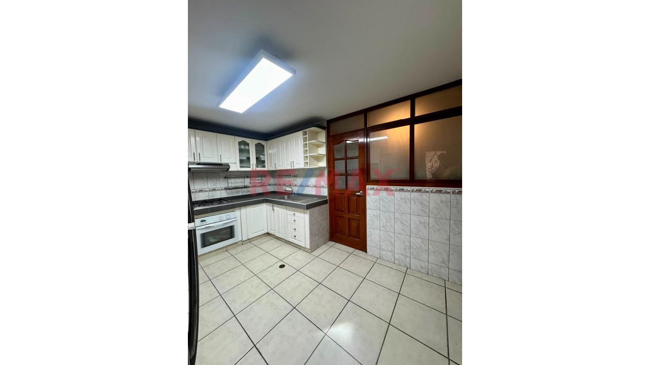 Venta De Departamento De 106M2 En Salamanca– 2Do Piso - 5