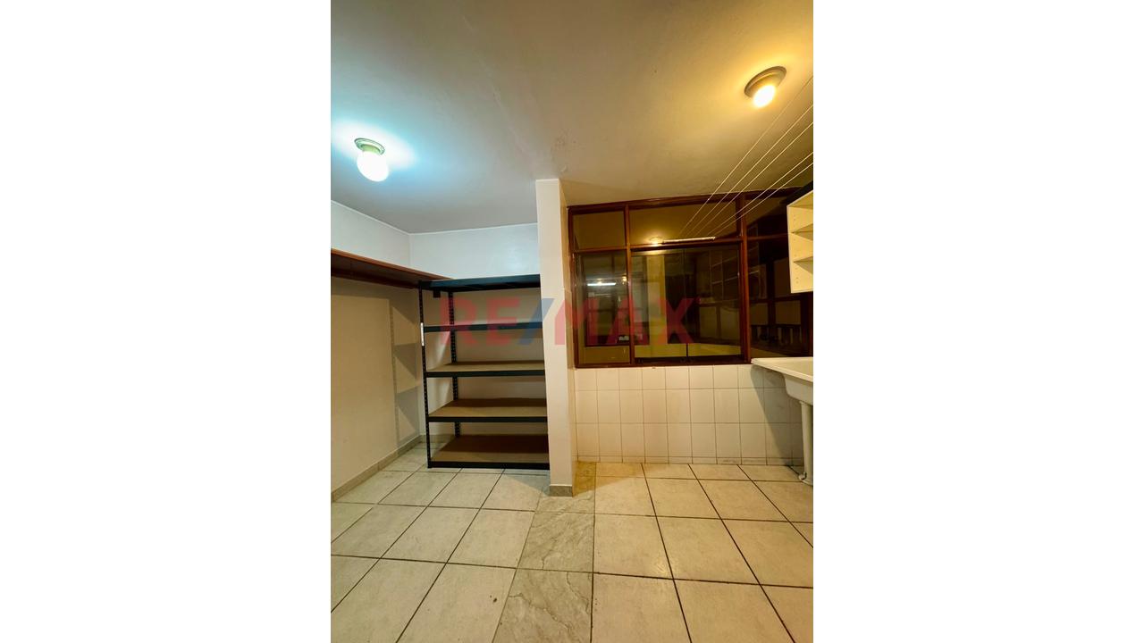 Venta De Departamento De 106M2 En Salamanca– 2Do Piso - 17