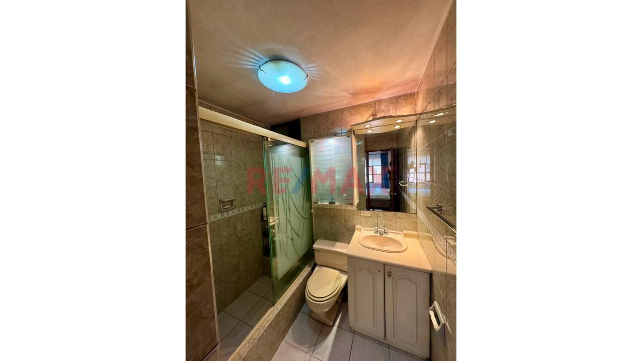 Venta De Departamento De 106M2 En Salamanca– 2Do Piso - 16