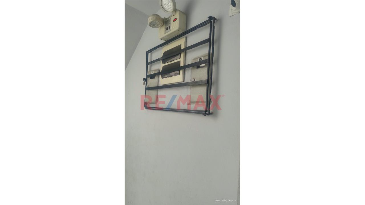 Edificio De 5 Pisos En Venta En San Martín De Porres | 8 Departamentos + Amplio Local Comercial — foto 11