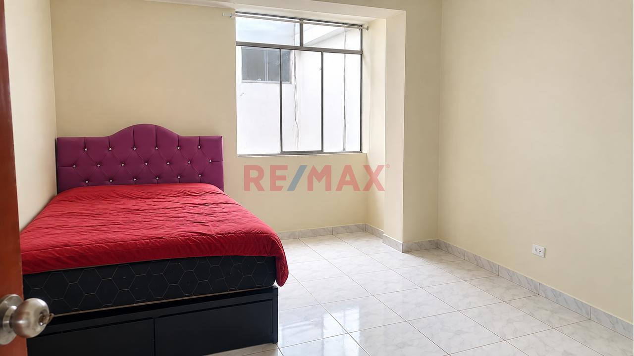 Edificio De 5 Pisos En Venta En San Martín De Porres | 8 Departamentos + Amplio Local Comercial — foto 7