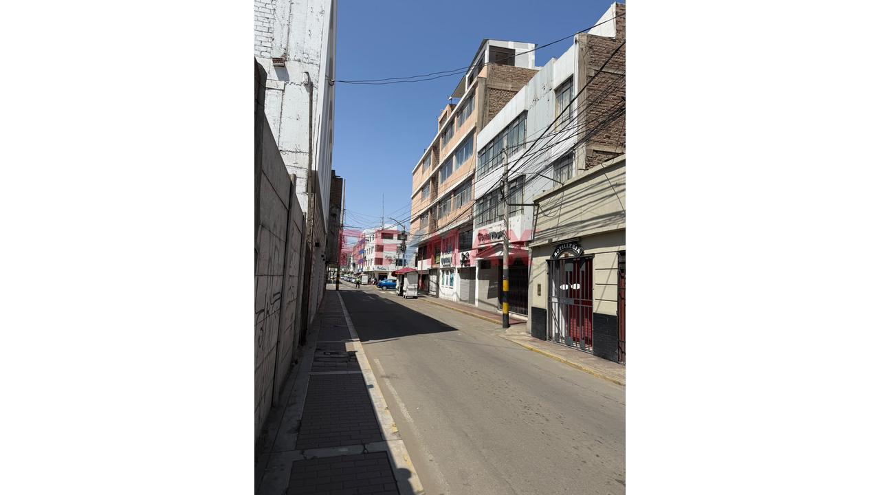 Terreno Céntrico A Media Cuadra Del Paseo Cívico — foto 2