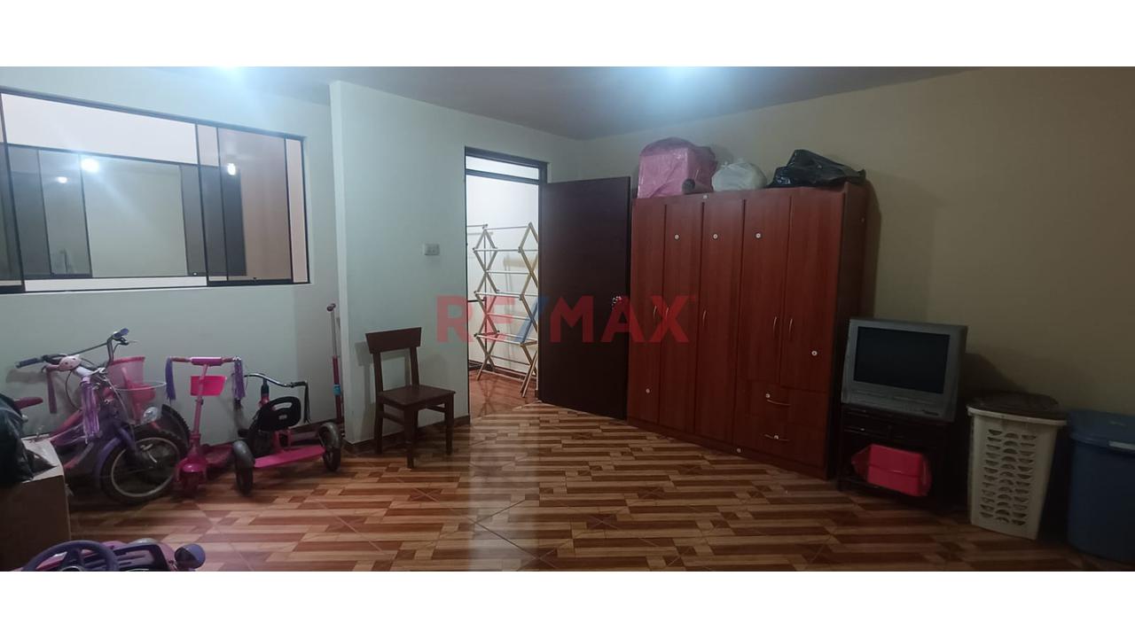Vendo Casa 160M Con Azotea - Comas — foto 9