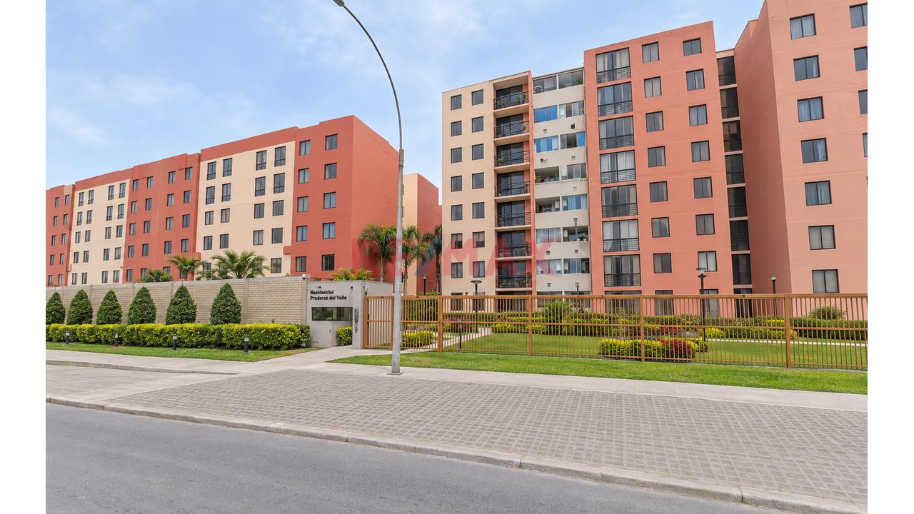 Departamento En Condominio Residencial Tomas Valle Los Olivos