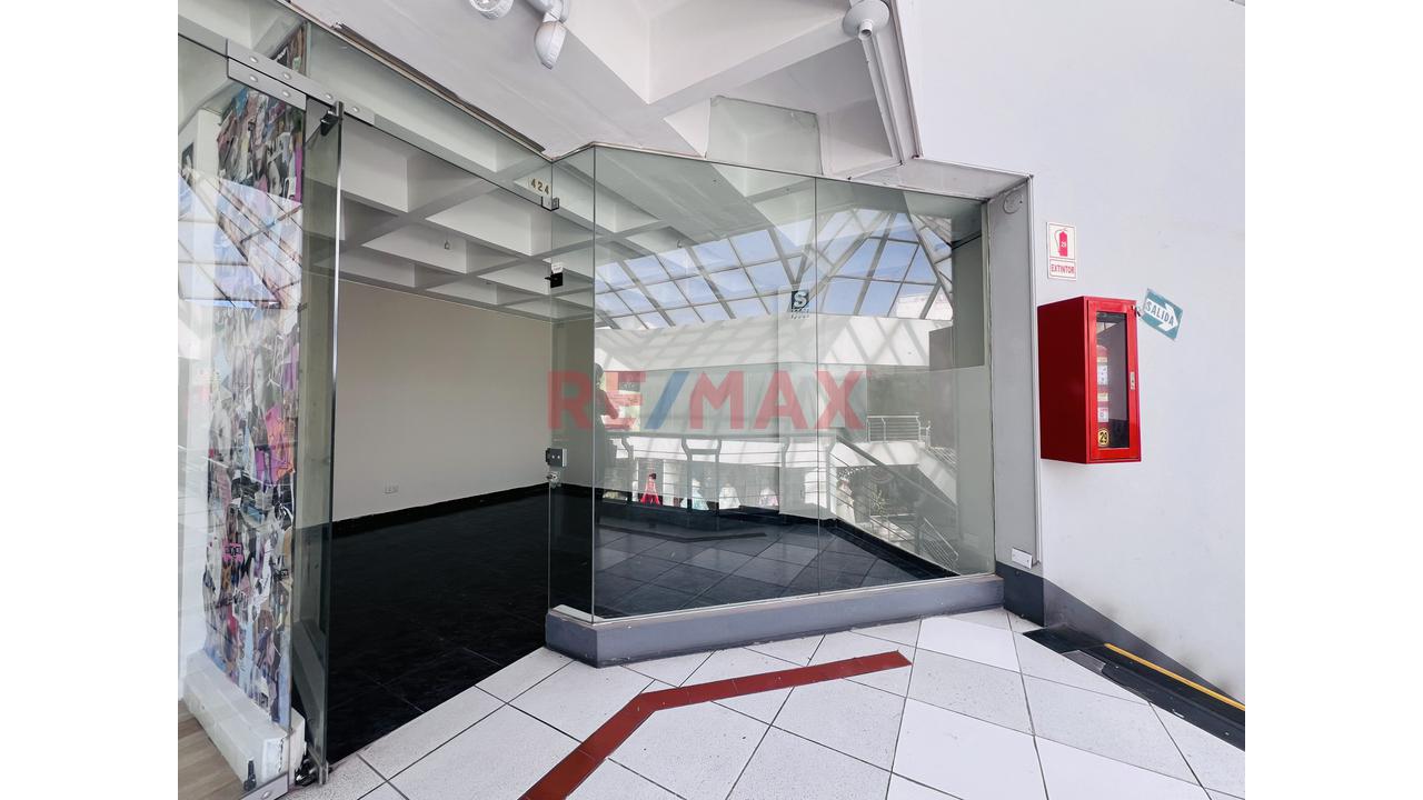 Local Comercial En Alquiler - El Panorámico — foto 6