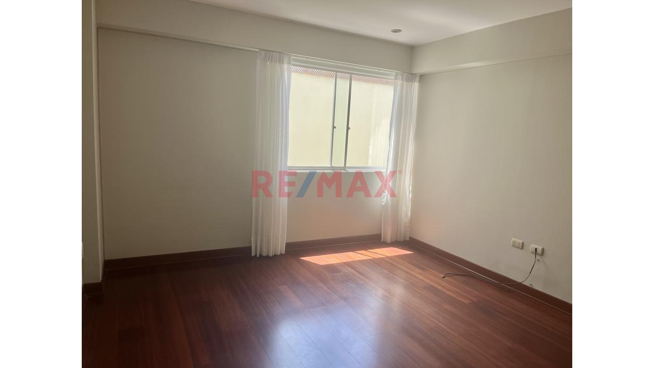 Departamento En Venta - Miraflores - Límite Con San Isidro / Us$180,000 — foto 10