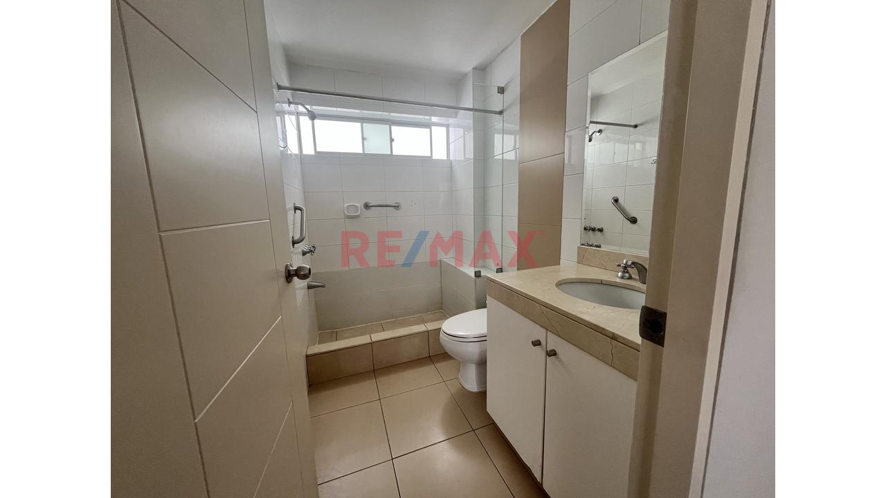 Departamento En Venta - Miraflores - Límite Con San Isidro / Us$180,000 — foto 7