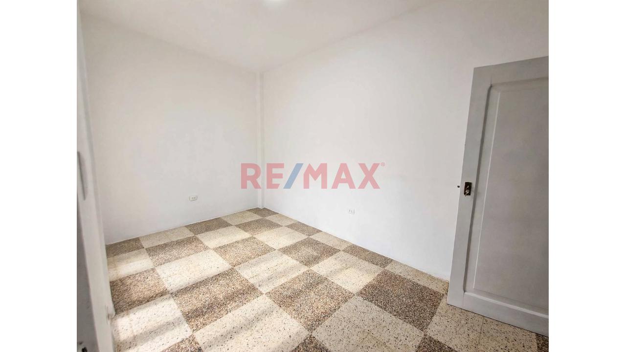 Local Comercial En Alquiler – 44.50 M² — foto 4