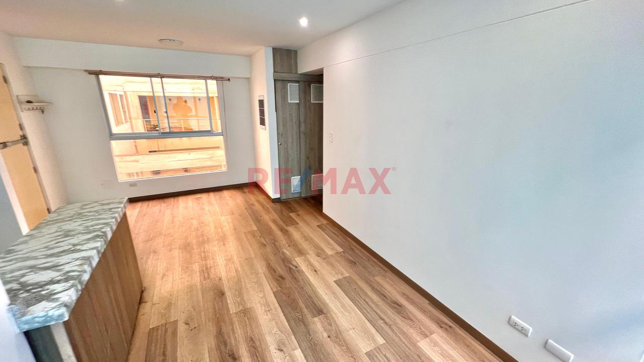 🏡 ¡Departamento En Alquiler En Barrio Médico - Surquillo - 17