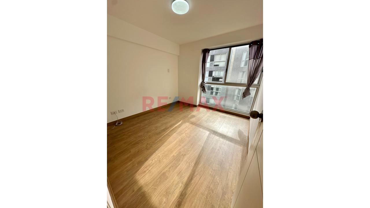 Alquilo Departamento Piso 15 Bertolotto - 18
