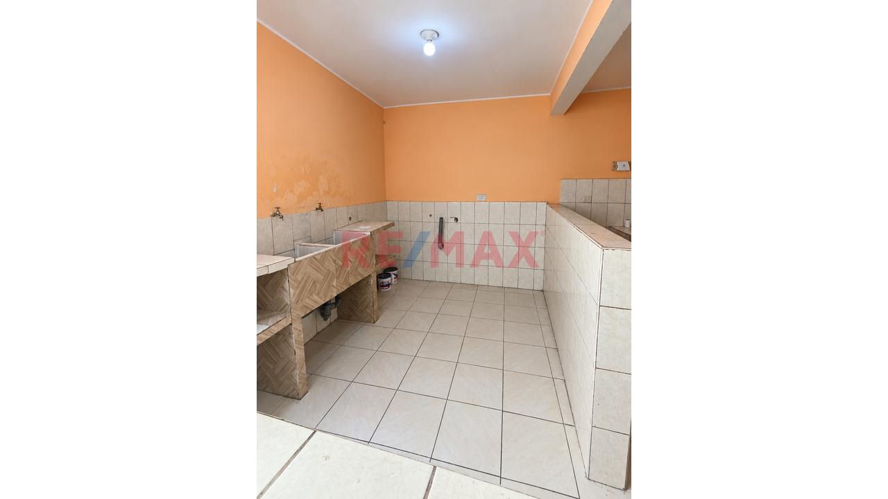 Venta De Casa En Villa Maria Del Triunfo Vmt — foto 3