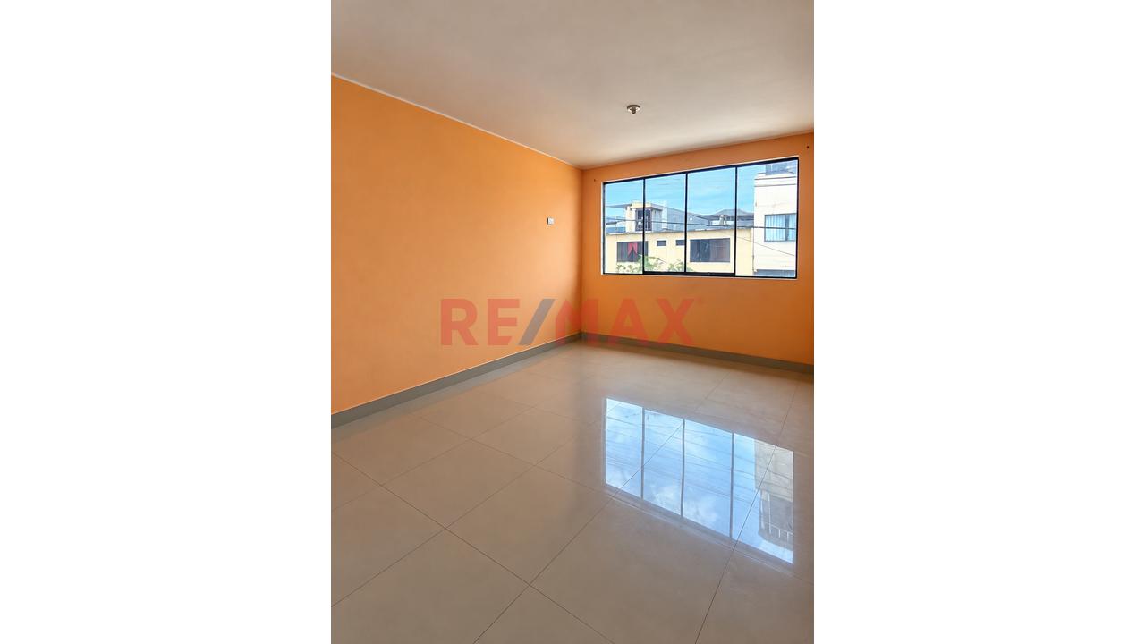 Venta De Casa En Villa Maria Del Triunfo Vmt