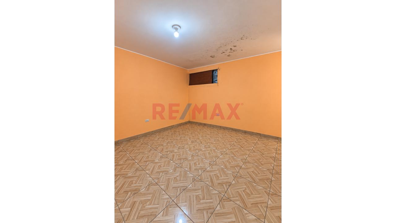 Venta De Casa En Villa Maria Del Triunfo Vmt — foto 2