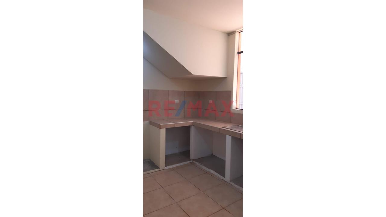 Local Comercial En Alquiler - 7