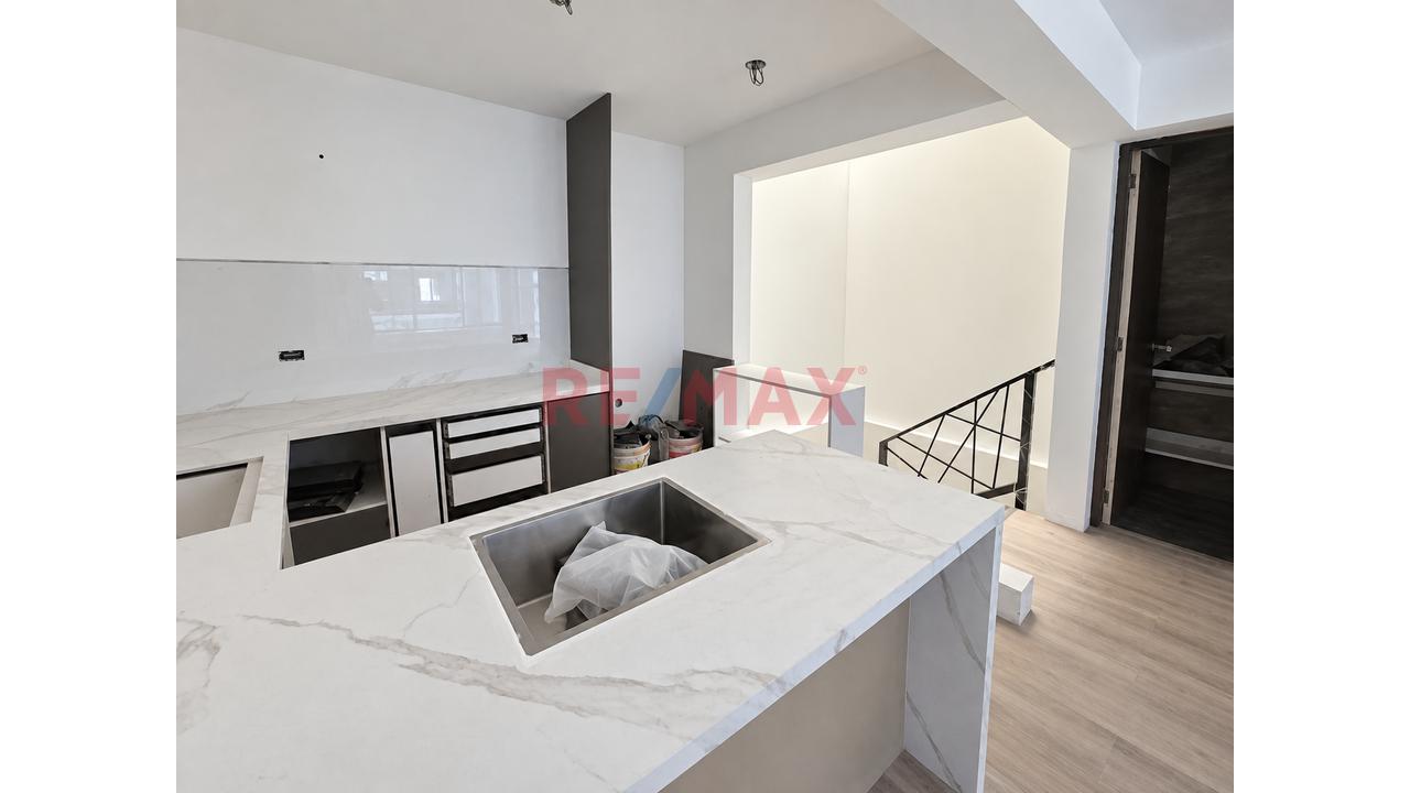 Tríplex Estilo Townhouse En Venta | Yanahuara — foto 13