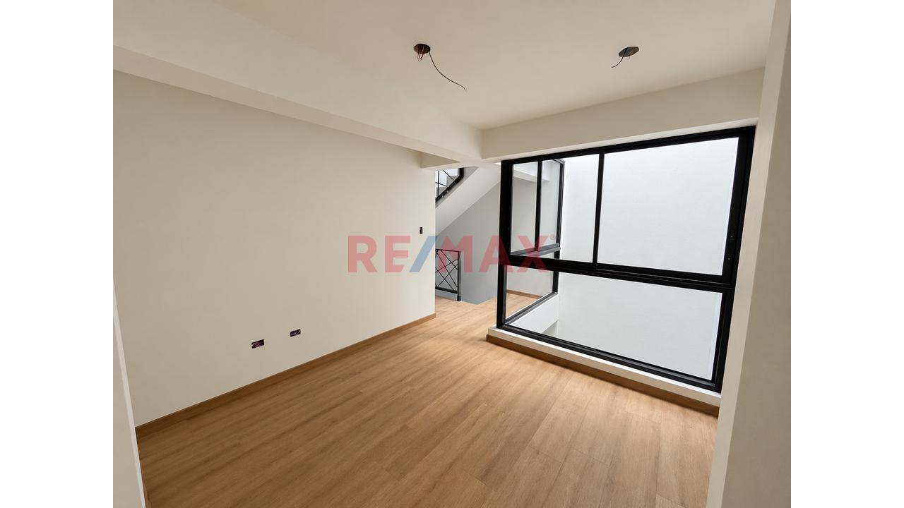 Tríplex Estilo Townhouse En Venta | Yanahuara — foto 4