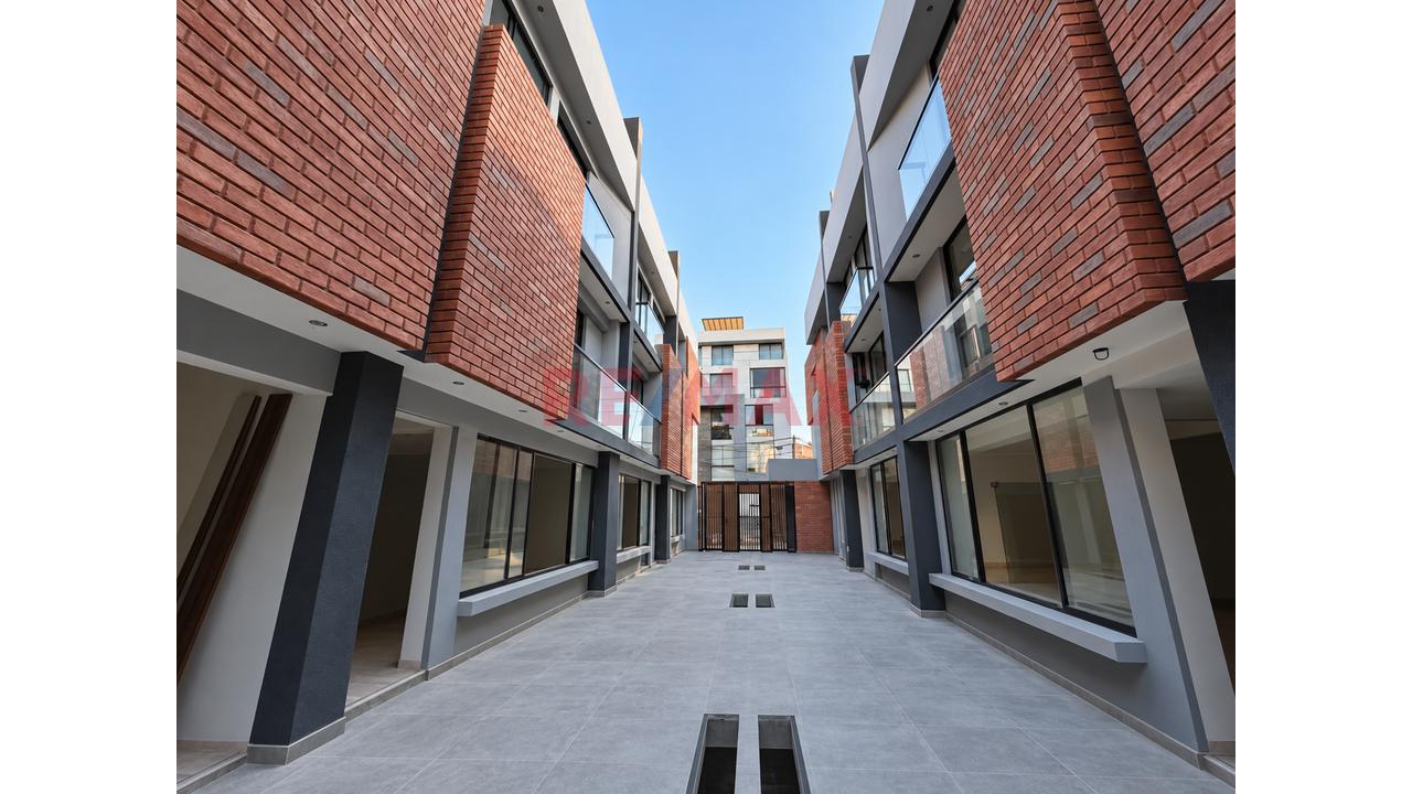 Tríplex Estilo Townhouse En Venta | Yanahuara — foto 8