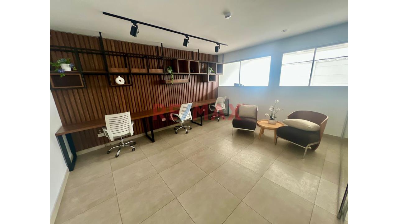 Venta De Departamento En Jesus Maria 41M² + Estacionamiento Y Depósito — foto 14
