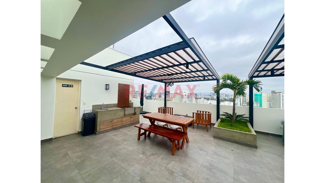 Venta De Departamento En Jesus Maria 41M² + Estacionamiento Y Depósito - 17