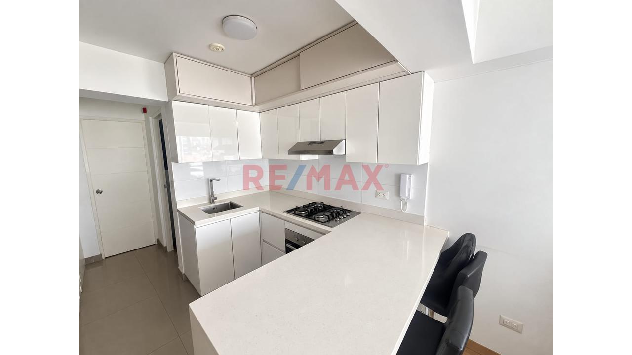 Venta De Departamento En Jesus Maria 41M² + Estacionamiento Y Depósito — foto 6