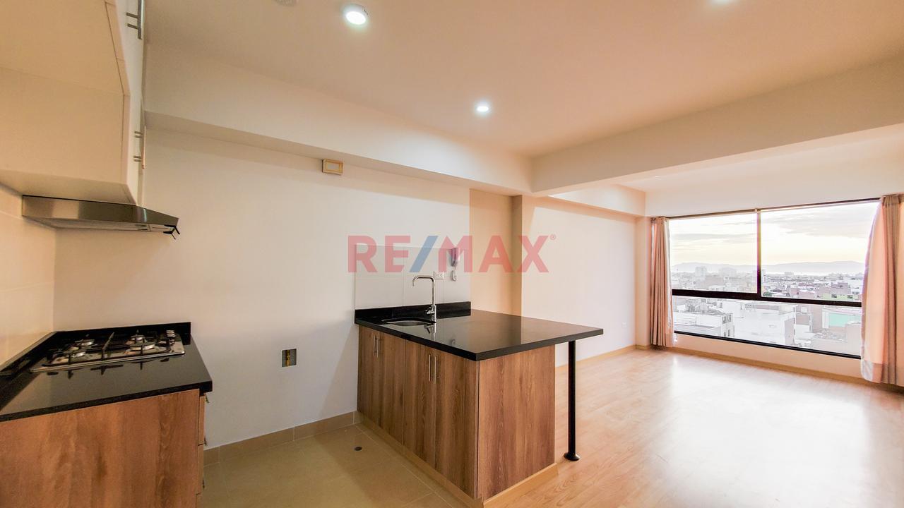 San Miguel | Moderno Depa De 2 Dorm. + Estudio — foto 2
