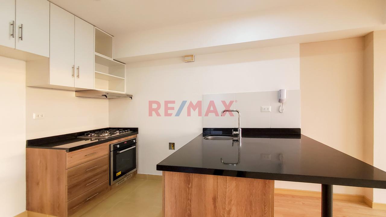 San Miguel | Moderno Depa De 2 Dorm. + Estudio — foto 4
