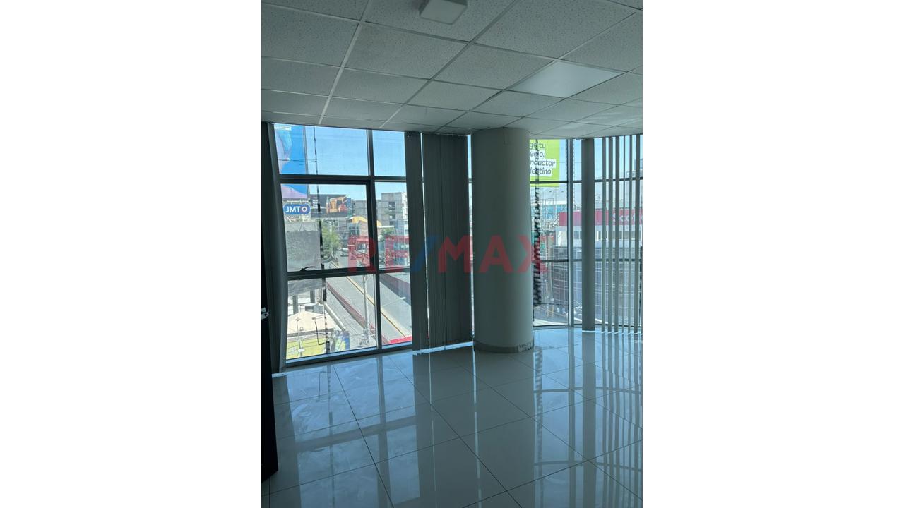 🏢✨ **Oficina En Alquiler – Excelente Ubicación En Cayma** — foto 5