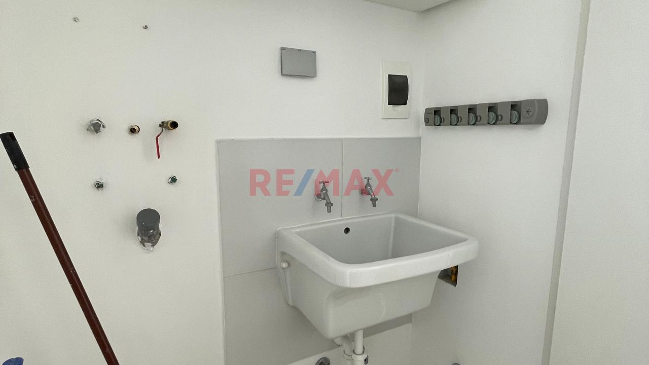 Moderno Departamento De 2 Dormitorios En Piso 13 – Pueblo Libre | Grand Central — foto 2