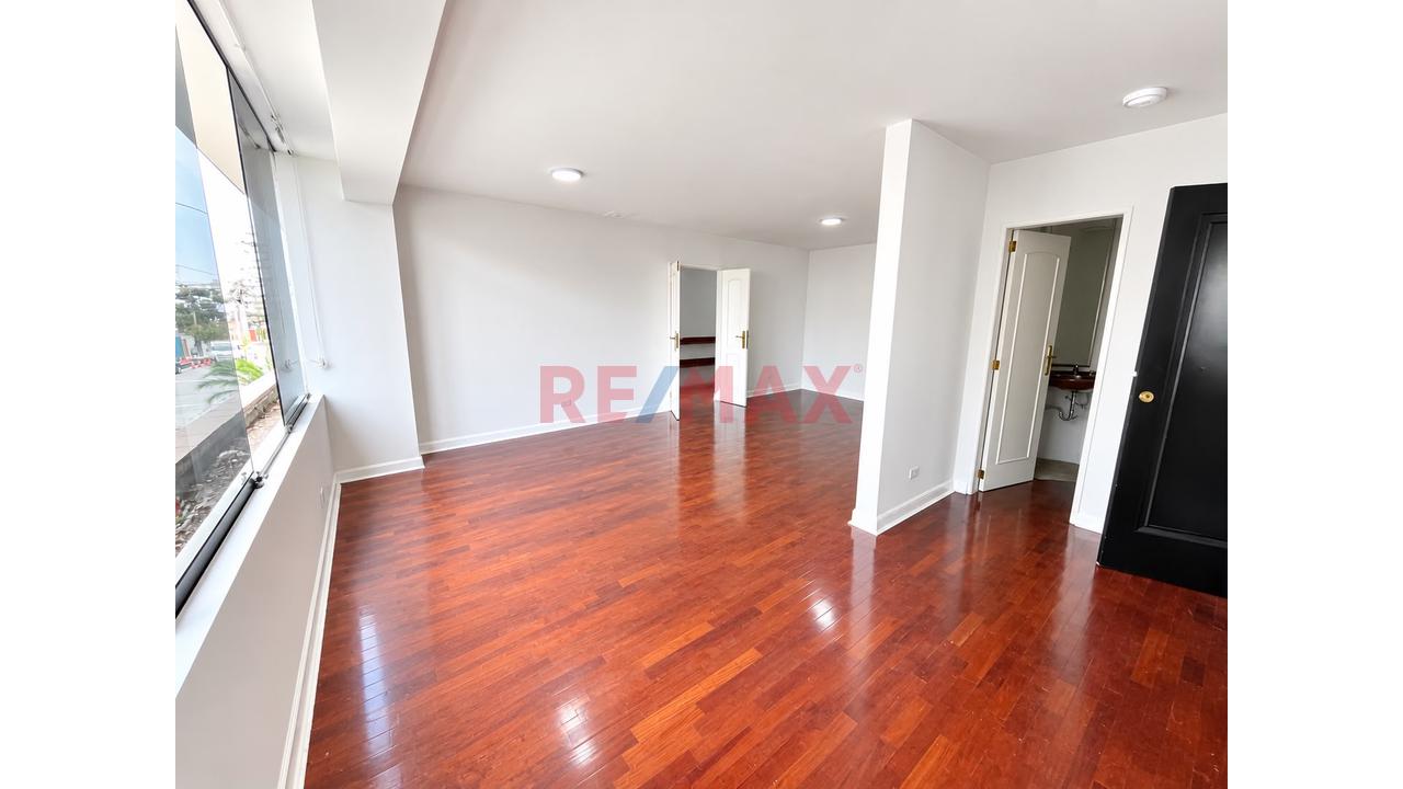 Venta De Departamento De 138 M² – Surco, Límite Con Miraflores — foto 4