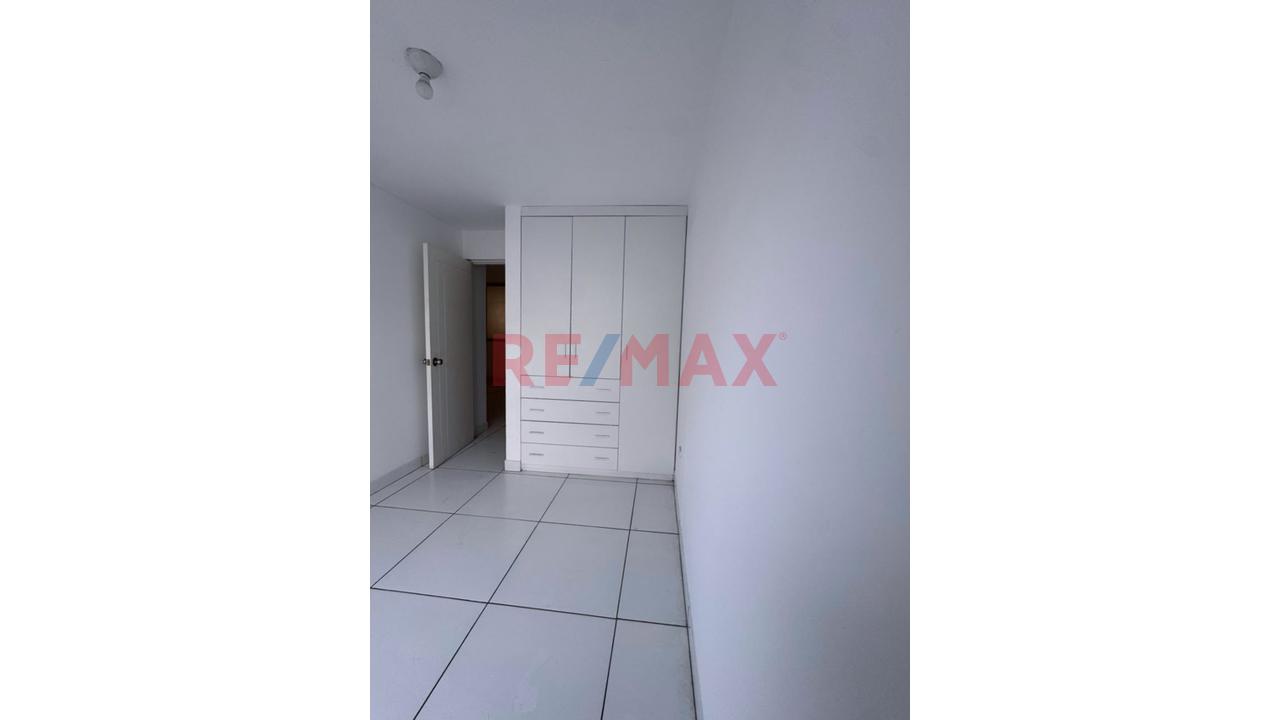 Departamento En Primer Piso + Cochera - Huanchaco — foto 10