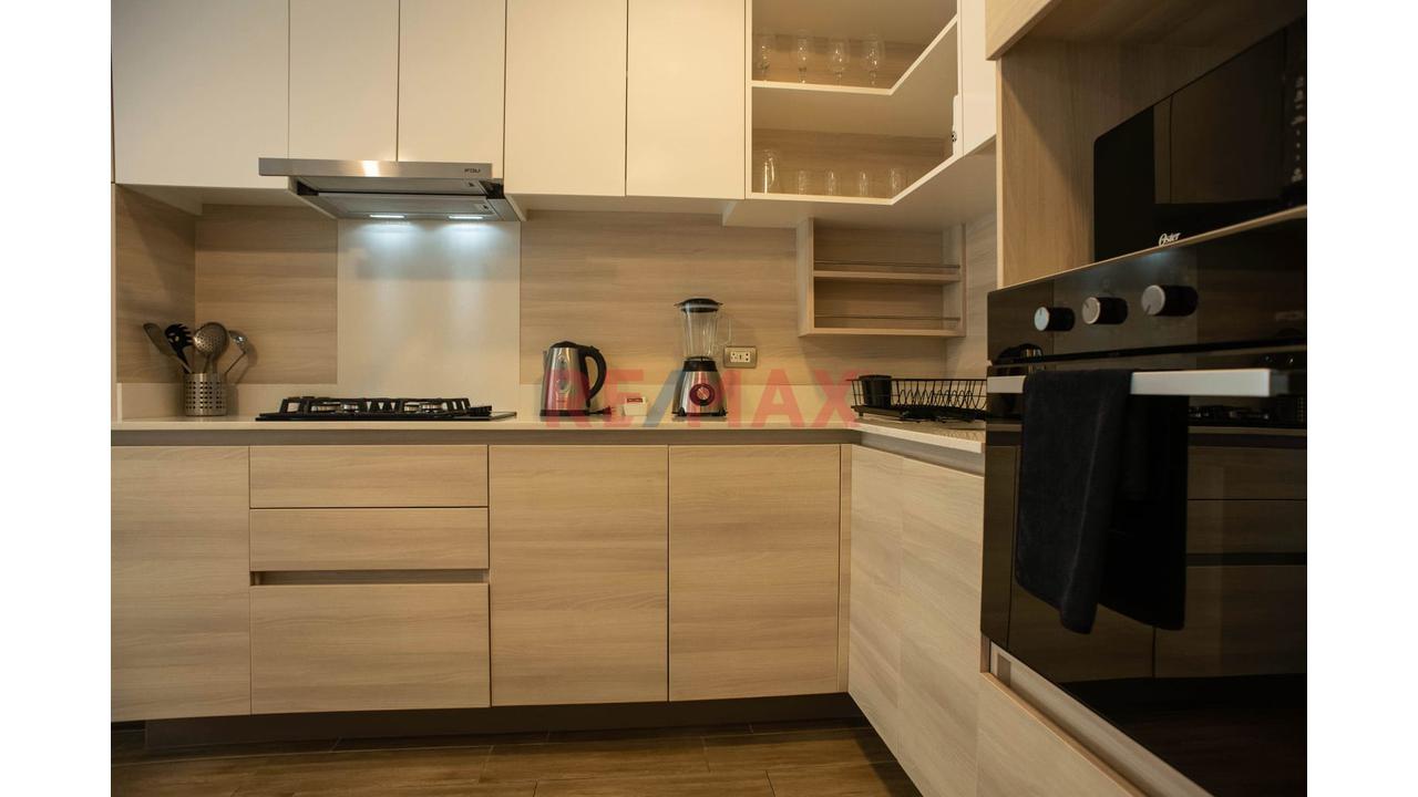 ¡Tu Nuevo Hogar En Barranco, A Una Cuadra De Miraflores! 1 Dorm + 1 Baño + Estac. Amoblado — foto 4