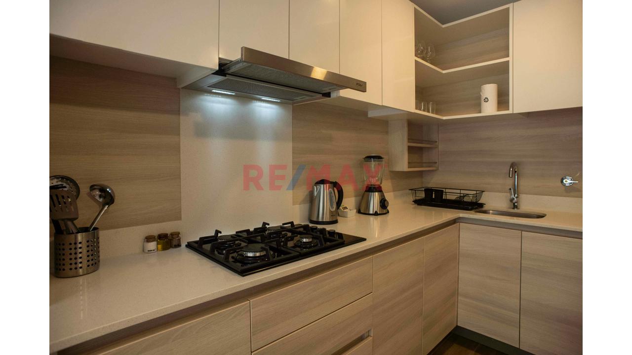 ¡Tu Nuevo Hogar En Barranco, A Una Cuadra De Miraflores! 1 Dorm + 1 Baño + Estac. Amoblado — foto 5