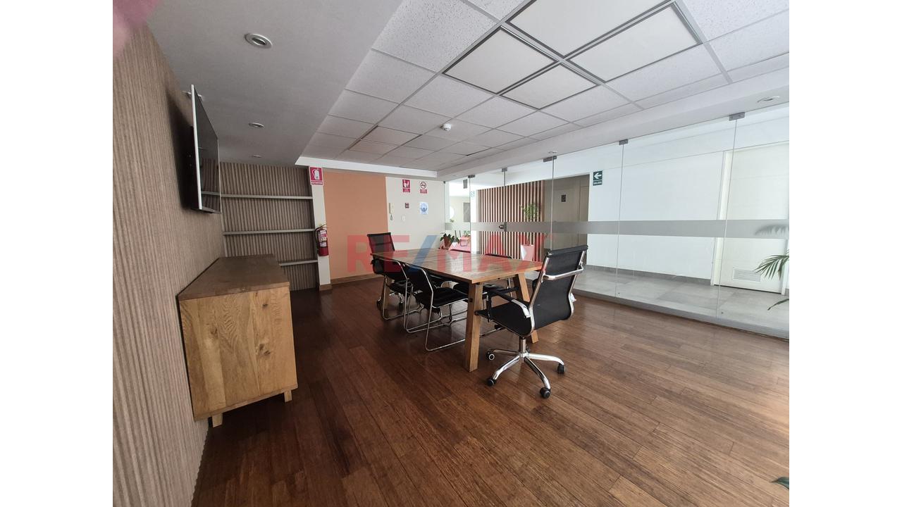 🏡 Flat De 1 Dormitorio En Miraflores Con Estacionamiento Y Depósito — foto 13
