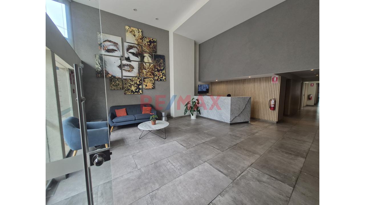 🏡 Flat De 1 Dormitorio En Miraflores Con Estacionamiento Y Depósito — foto 2