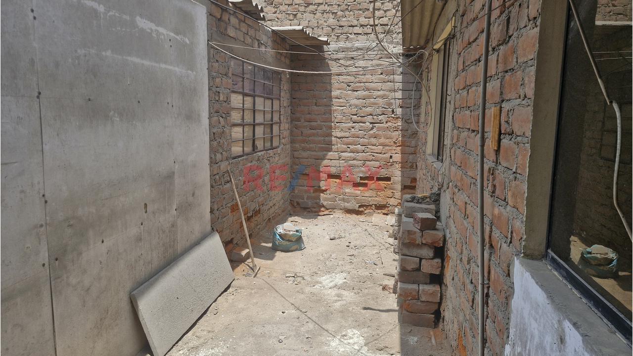 ¡Oportunidad De Inversión! – Se Vende Casa Como Terreno — foto 7