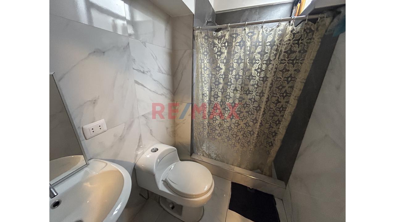 Venta De Departamento Mas Azotea Frente A Parque - Surco — foto 15